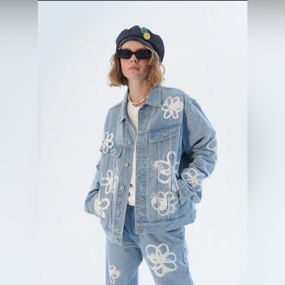 Moditec Hand-Painted Flowers Blue Denim Jacket